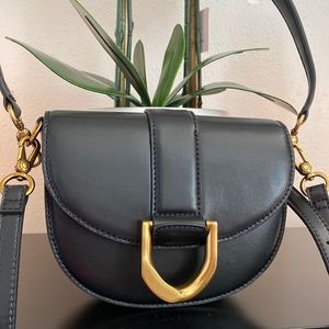 Charles and Keith Purse - Black
